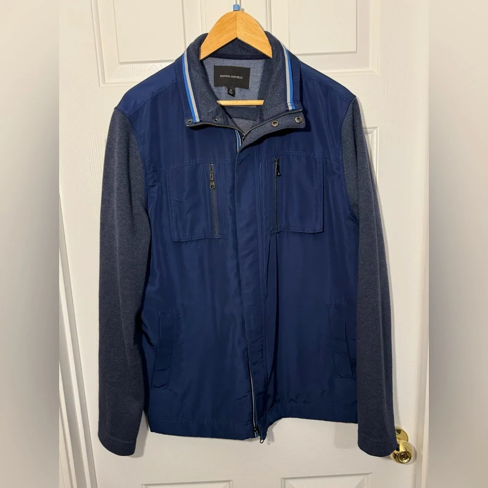 Banana Republic Zip Front Storm Flap Soft-Shell Jacket -‎ Mens Size XL